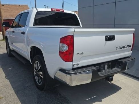 Used 2019 Toyota Tundra SR5 AWD/4WD image 8