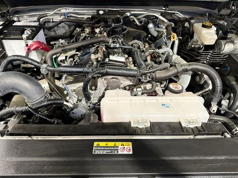 Used 2024 Toyota Tacoma SR5 image 30