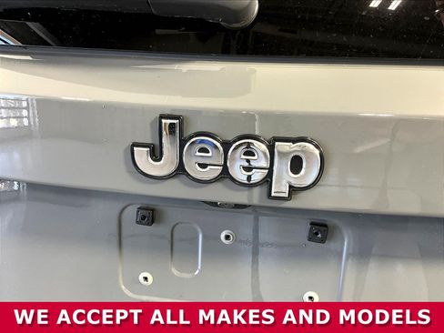 Used 2022 Jeep Renegade Latitude w/ Convenience Group AWD/4WD image 22