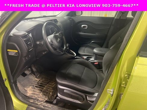 Used 2019 Kia Soul image 7