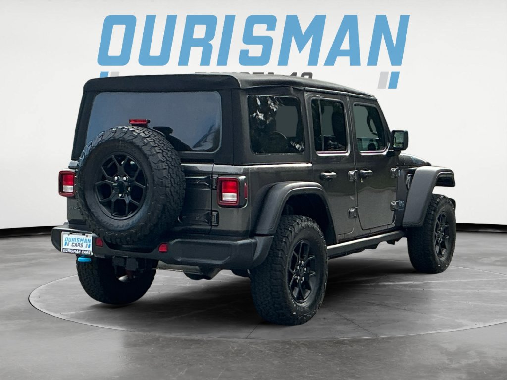 Used 2024 Jeep Wrangler Unlimited AWD/4WD image 7