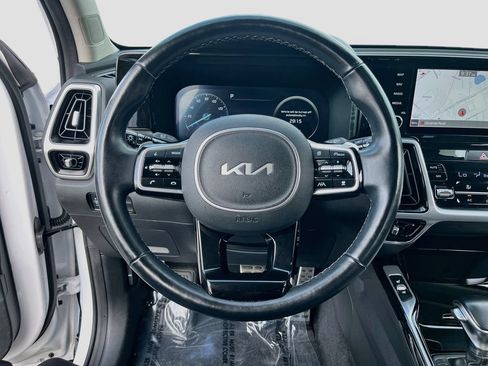 Used 2022 Kia Sorento SX FWD image 11