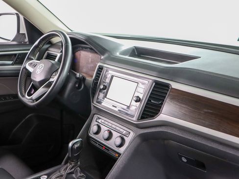 Used 2023 Volkswagen Atlas SE image 26