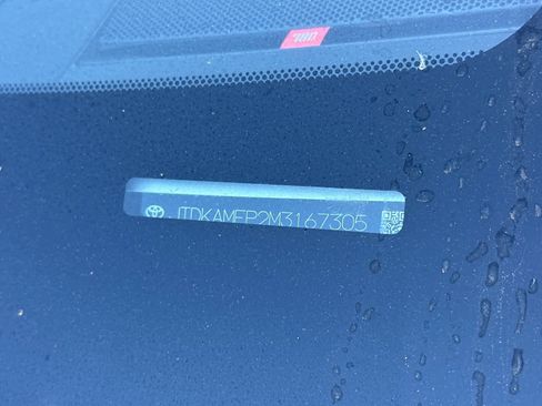 Used 2021 Toyota Prius Prime Limited image 17