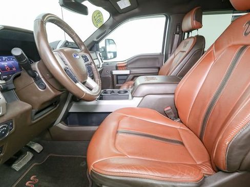Used 2022 Ford F350 King Ranch w/ Snow Plow Prep Package AWD/4WD image 39