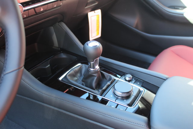 New 2026 MAZDA MAZDA3 2.5 S Hatchback w/ Premium Pkg FWD image 17