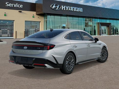 New 2026 Hyundai Sonata SEL FWD image 4