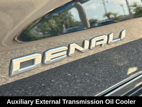 Used 2023 GMC Sierra 1500 Denali w/ Denali Reserve Package AWD/4WD image 40