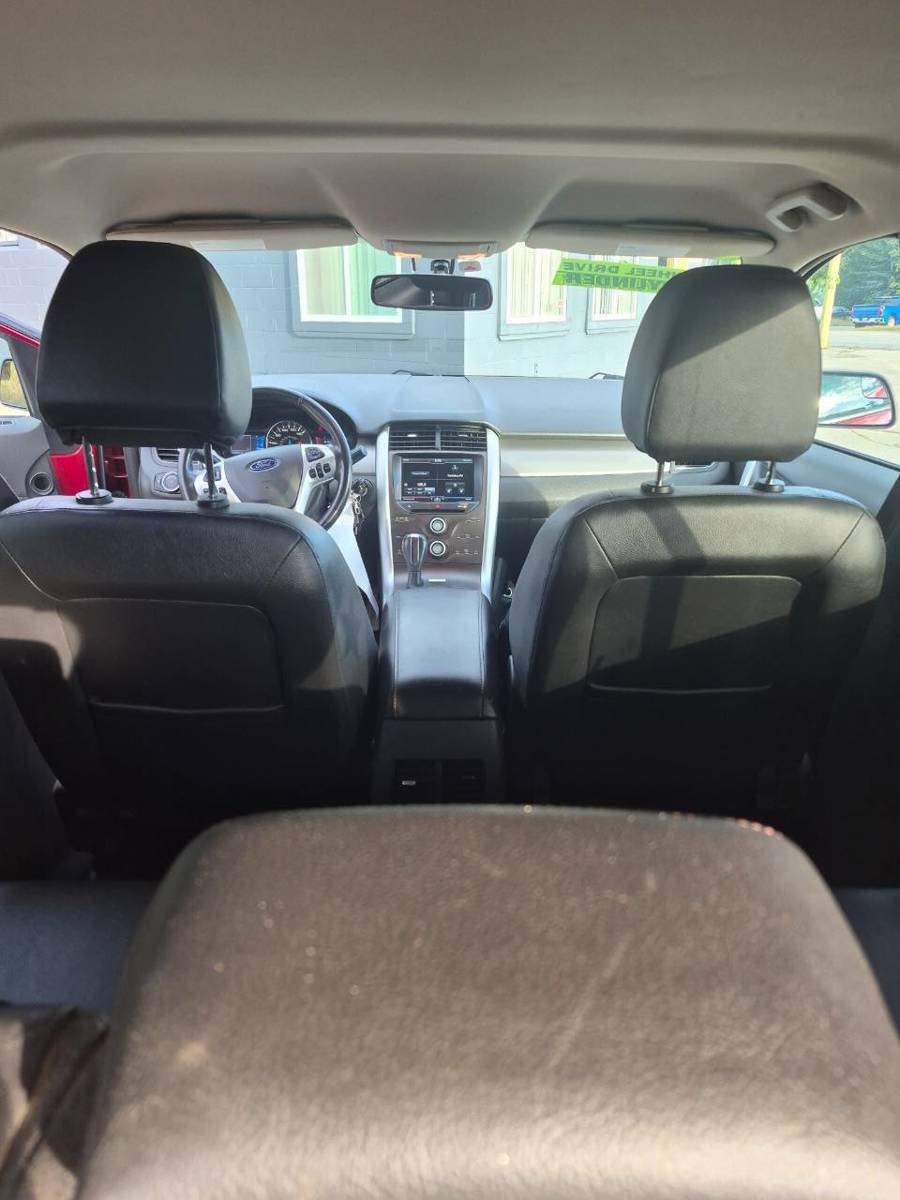 Used 2013 Ford Edge SEL AWD/4WD image 17