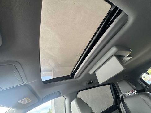Used 2018 Honda Odyssey EX-L image 21
