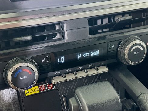 Used 2025 Toyota 4Runner TRD Off-Road image 26