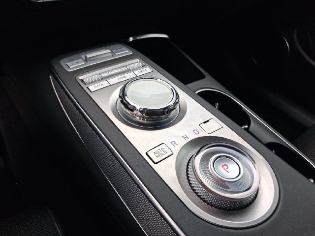 Used 2024 Genesis GV70 2.5T w/ Sport Prestige Package AWD/4WD image 19