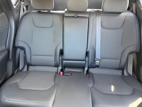Used 2024 Kia EV6 Light AWD/4WD image 18