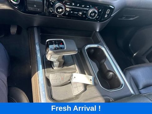 Used 2022 Chevrolet Silverado 1500 LT w/ Safety Package RWD image 7