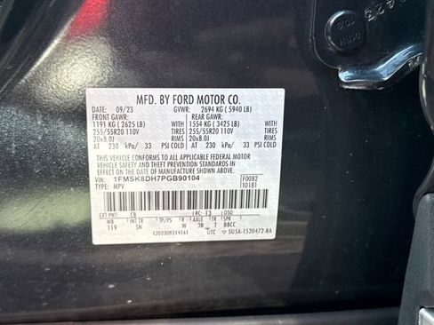 Used 2023 Ford Explorer XLT w/ Equipment Group 202A AWD/4WD image 20