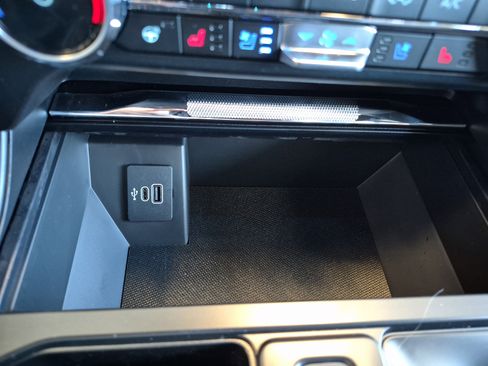 New 2025 Ford F150 Lariat w/ Equipment Group 501A Mid image 30