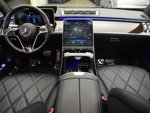 Used 2021 Mercedes-Benz Maybach S 580 4MATIC image 21