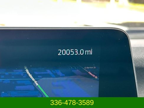 Used 2025 Ford Expedition Active RWD image 18