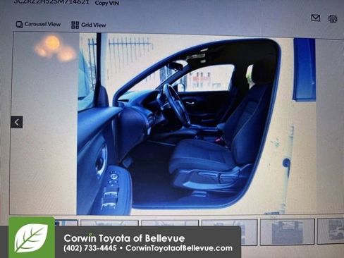 Used 2025 Honda HR-V Sport image 2