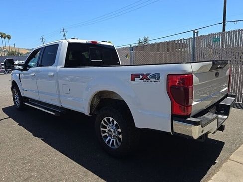 Used 2022 Ford F250 Lariat AWD/4WD image 3