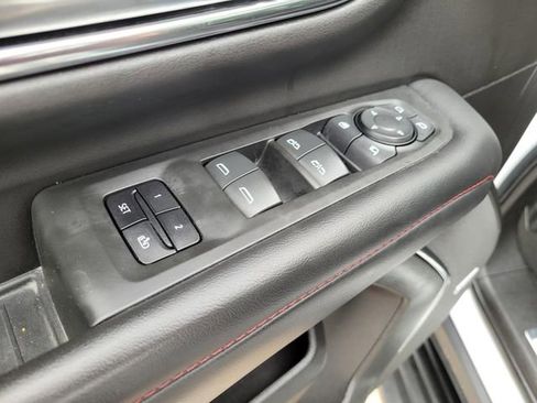 Used 2022 Chevrolet Tahoe RST w/ Luxury Package image 21