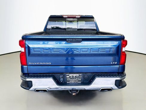 Used 2019 Chevrolet Silverado 1500 LTZ w/ LTZ Premium Package AWD/4WD image 6