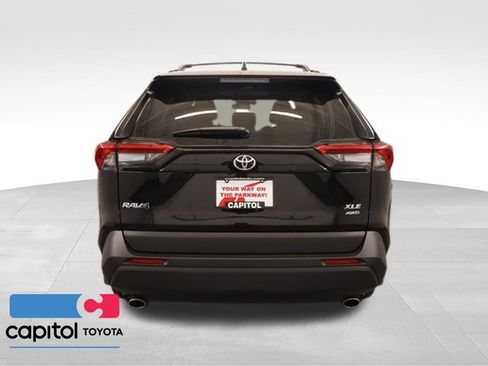 Certified 2025 Toyota RAV4 XLE Premium AWD/4WD image 4