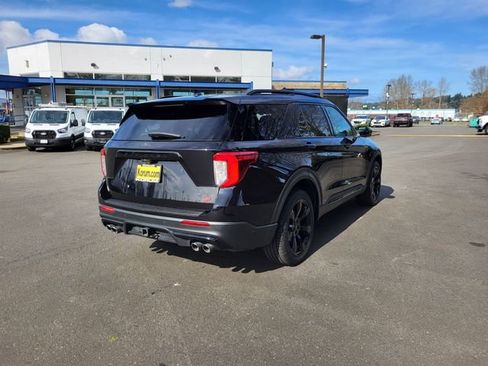 Used 2020 Ford Explorer ST w/ ST Street Pack image 7