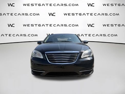 Used 2012 Chrysler 200 Touring FWD image 14