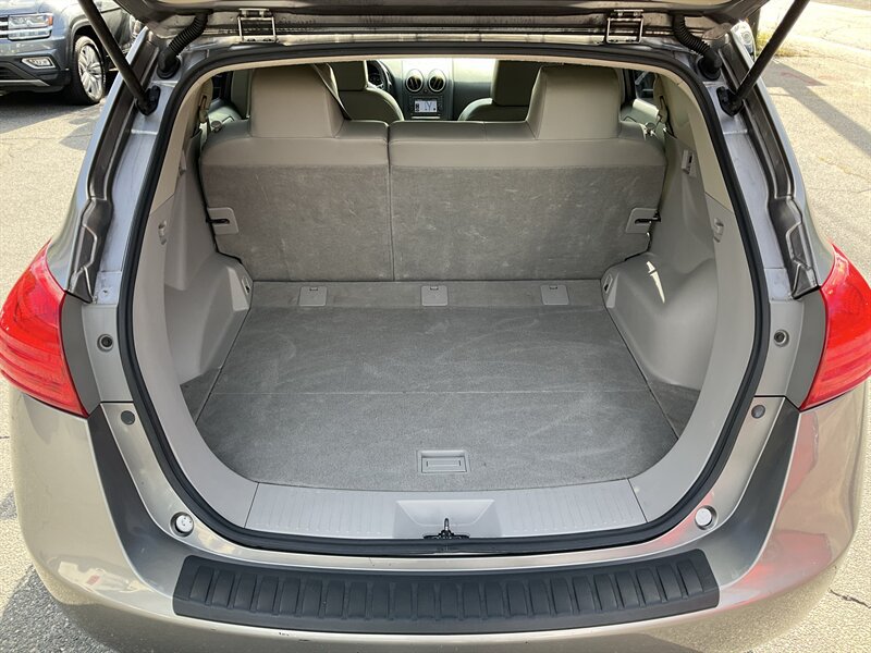 Used 2011 Nissan Rogue SV w/ SL Pkg AWD/4WD image 12