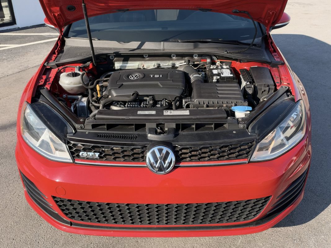 Used 2017 Volkswagen GTI S FWD image 11