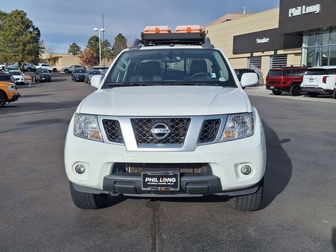 Used 2021 Nissan Frontier PRO-4X w/ Pro-4x Utility Package image 8