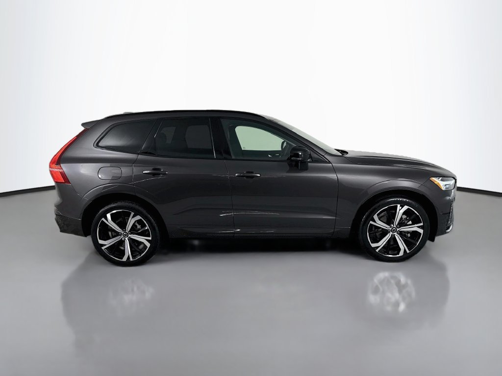 Used 2024 Volvo XC60 T8 Ultimate w/ Protection Package Premier AWD/4WD image 8