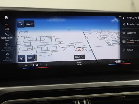 Used 2023 BMW 330i xDrive Sedan image 9