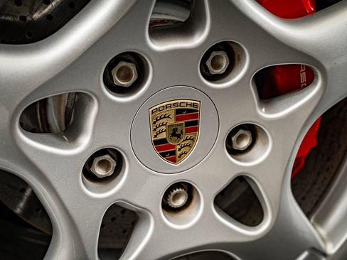 Used 2005 Porsche 911 Carrera S image 14