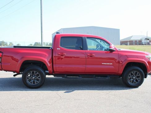 Used 2023 Toyota Tacoma SR5 image 16