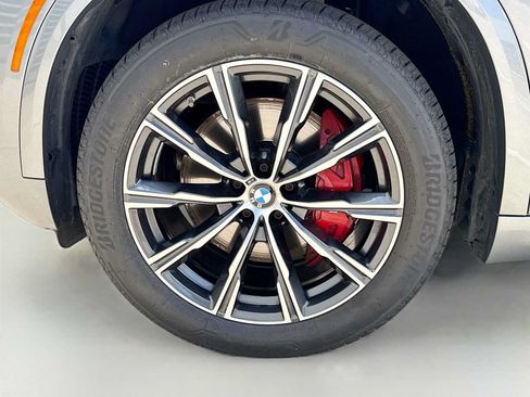 Certified 2024 BMW X5 xDrive40i w/ Executive Package AWD/4WD image 6