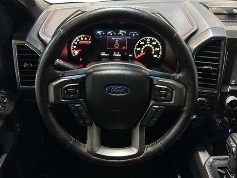 Used 2019 Ford F150 Lariat w/ Equipment Group 502A Luxury AWD/4WD image 15