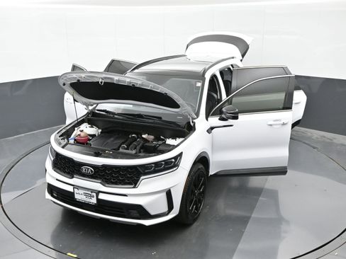 Used 2021 Kia Sorento SX image 50