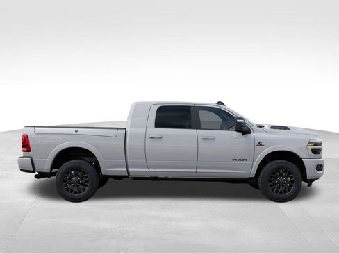 New 2025 RAM 2500 Limited image 21