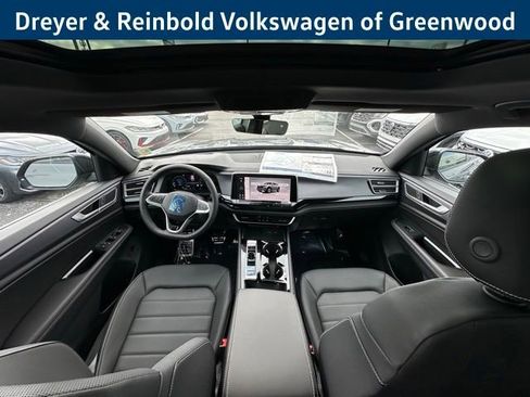 New 2026 Volkswagen Atlas Cross Sport SEL R-Line image 11