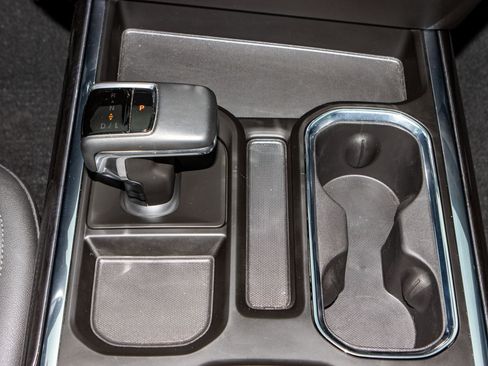 Used 2024 Chevrolet Silverado 1500 LTZ w/ LTZ Convenience Package II image 23