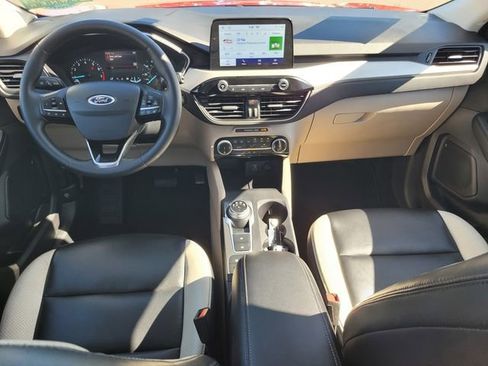 Certified 2022 Ford Escape SE w/ Convenience Package image 14