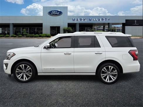 Used 2020 Ford Expedition Platinum image 2