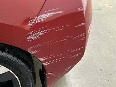 Used 2018 Nissan Leaf SV w/ SV All Weather Package image 32