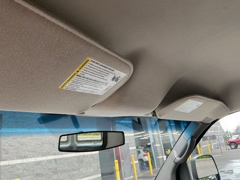 Used 2012 Chevrolet Express 1500 image 20