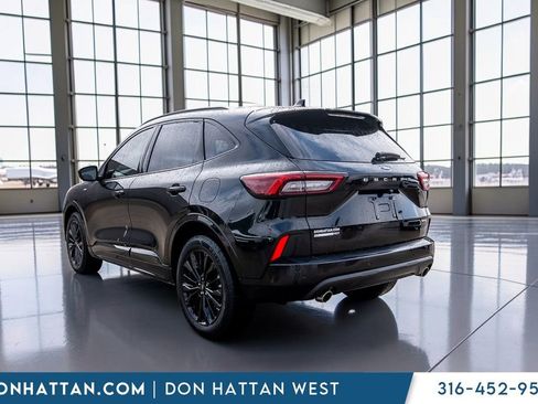 Used 2023 Ford Escape ST-Line Elite AWD/4WD image 33