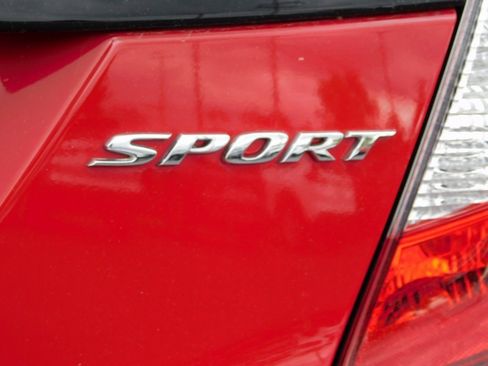 Used 2020 Honda Fit Sport image 37