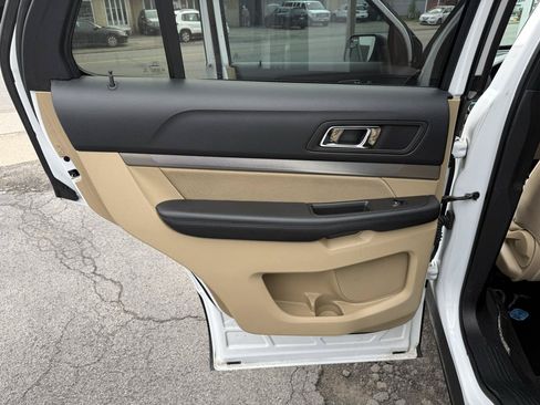 Used 2017 Ford Explorer 4WD image 31
