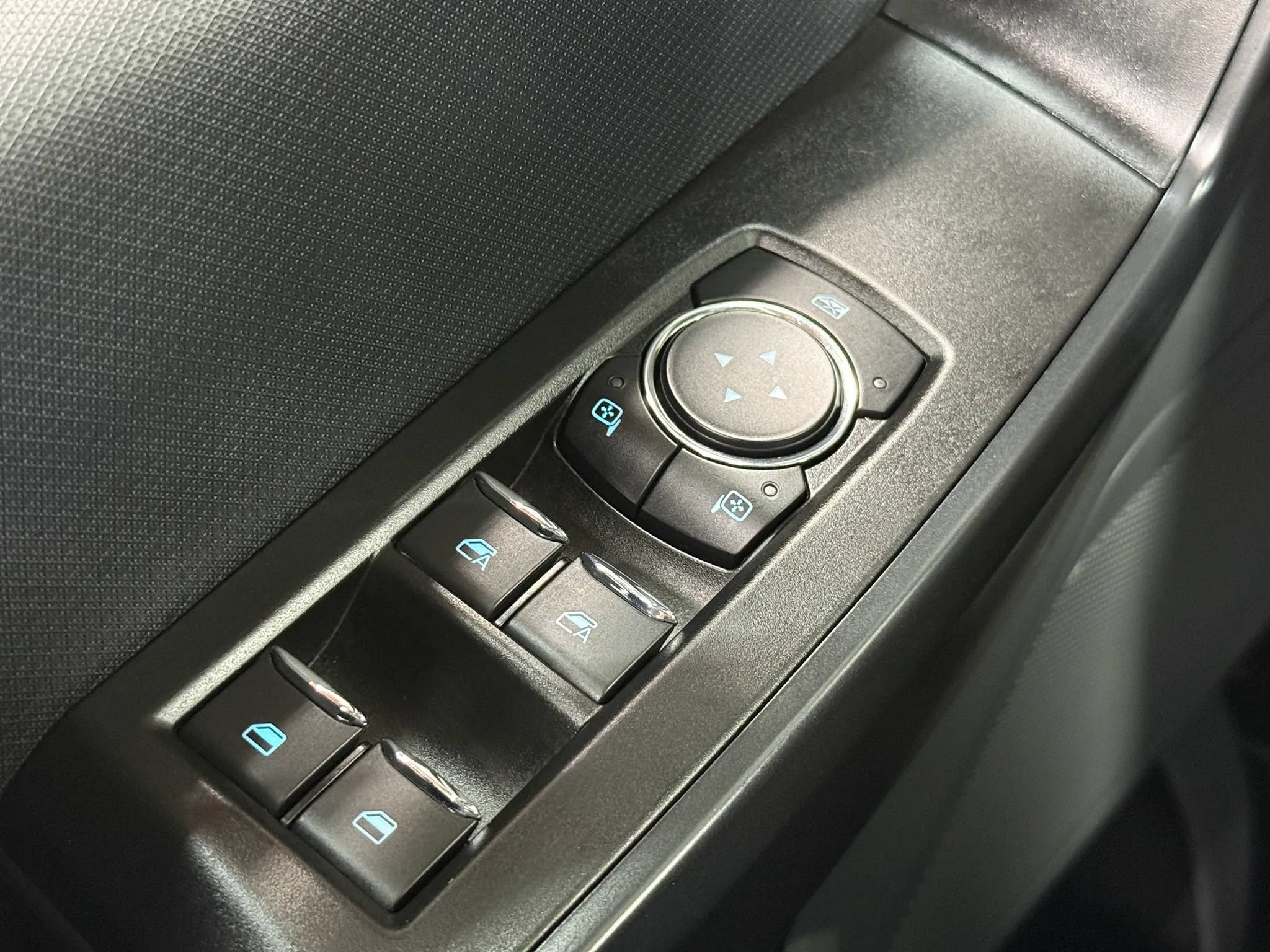 Used 2022 Ford F150 Lightning Pro AWD/4WD image 25